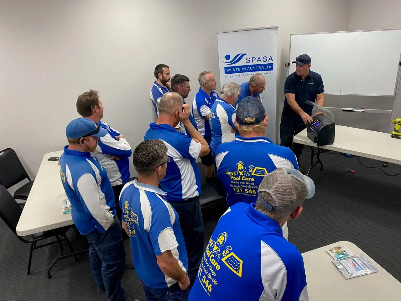 Pool Cleaner Pool Service Liverpool