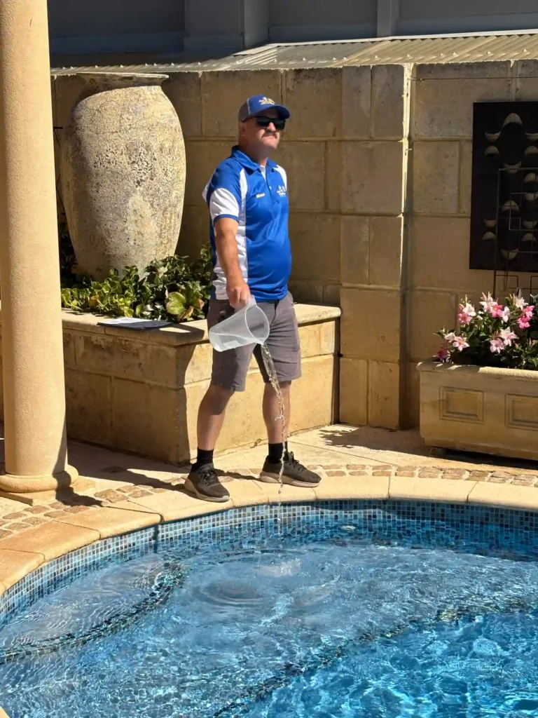 Pool Cleaning Service Mandurah2
