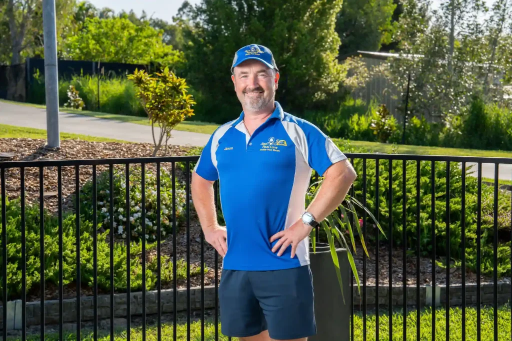 Pool Cleaning Oxenford featured image