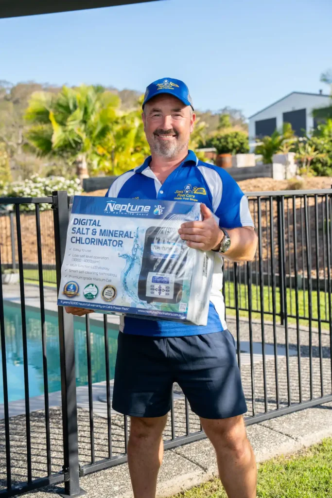 Pool Cleaning Oxenford image 2