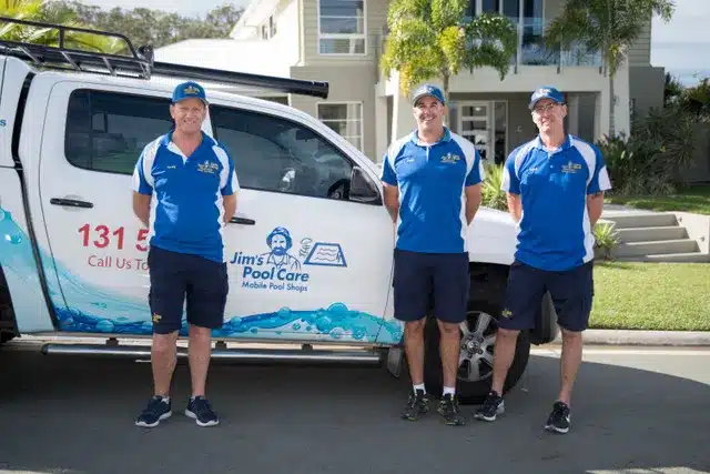 pool-care-team-by-truck