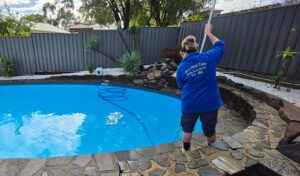 Pool Cleaning Glenelg